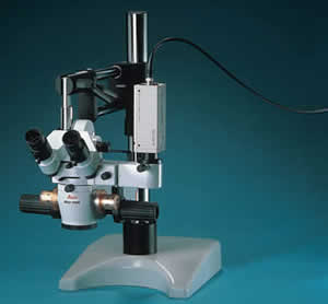 Leica M651 Manual Surgical Microscope