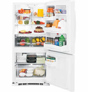 GE GBSC0HCXWW Bottom Freezer Refrigerator